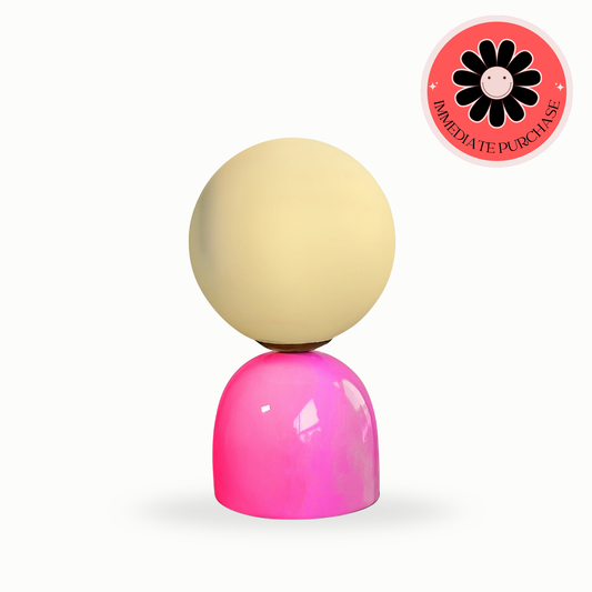 The Hotpink Whispering-Gem lamp